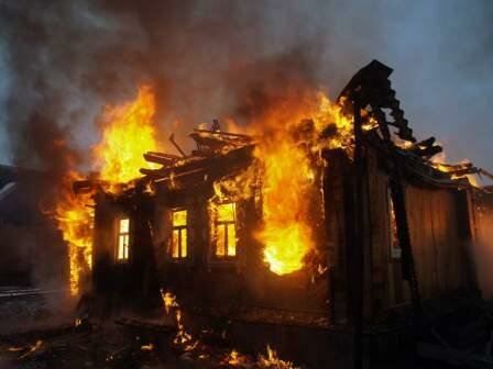 На Южном Урале во время крупных пожаров погибли сразу трое детей